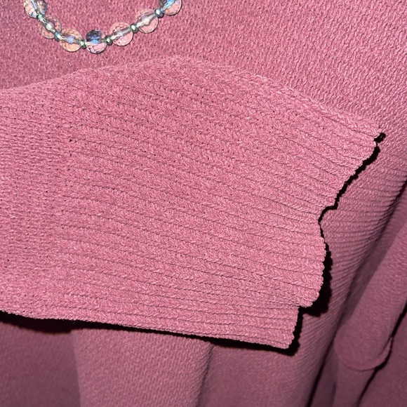 Mauve Sweater - Picture 4 of 5